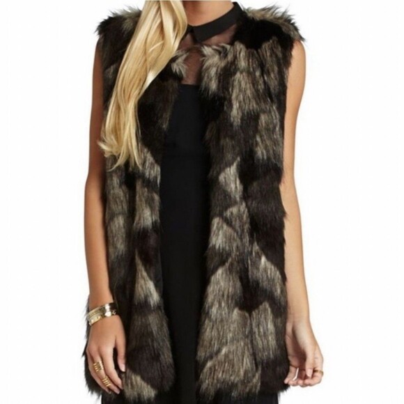 BCBGeneration Faux Fur Abstract Print Vest Sz XS - Picture 1 of 9